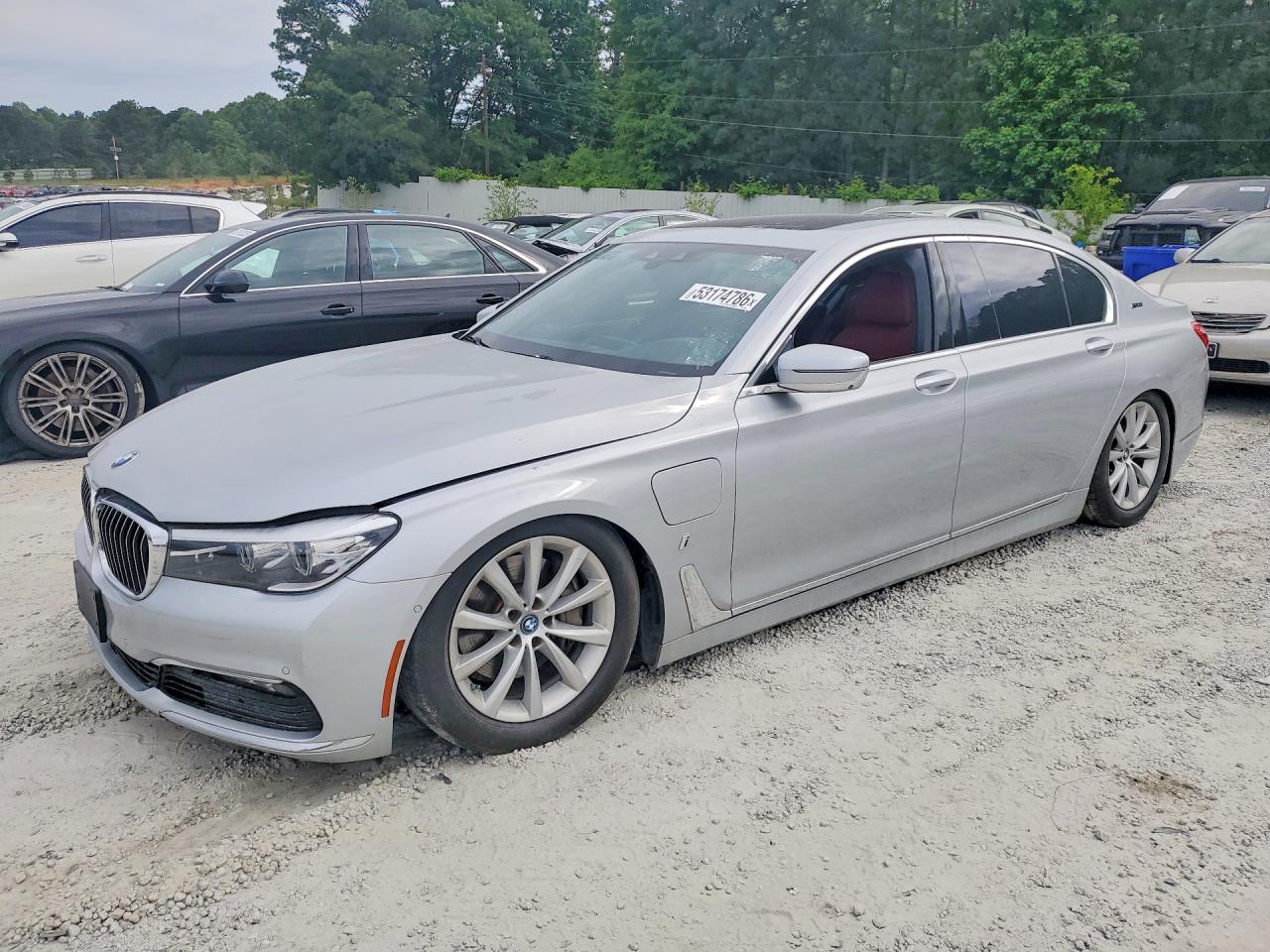 BMW 740 2018