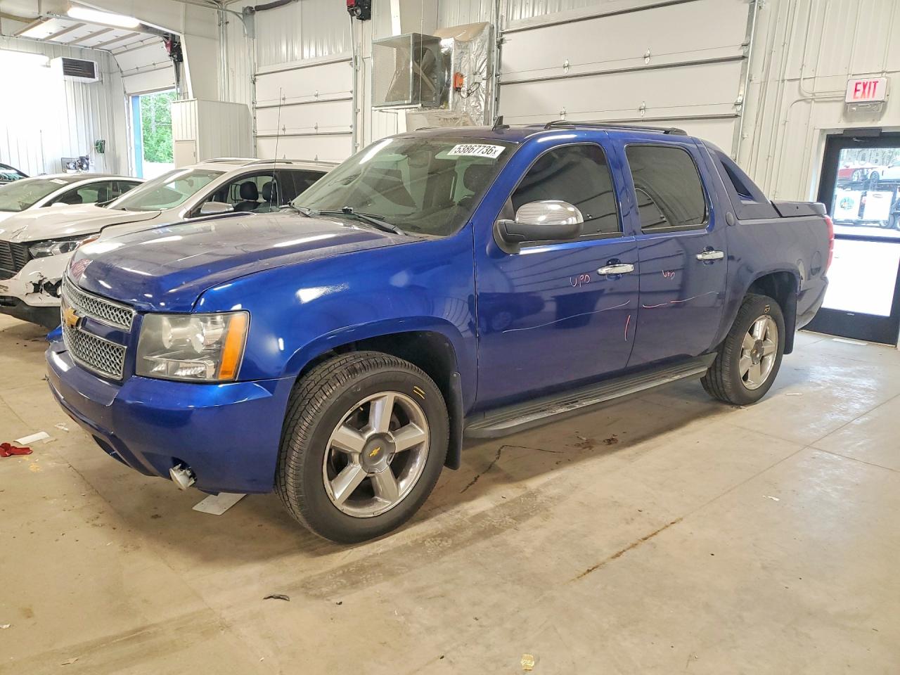 CHEVROLET AVALANCHE 2013