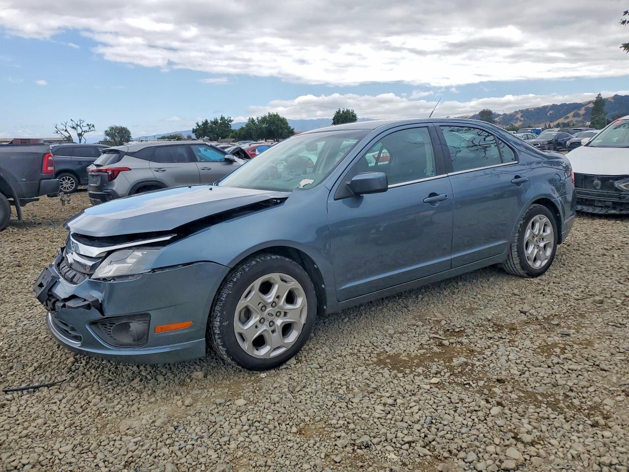FORD FUSION 2011