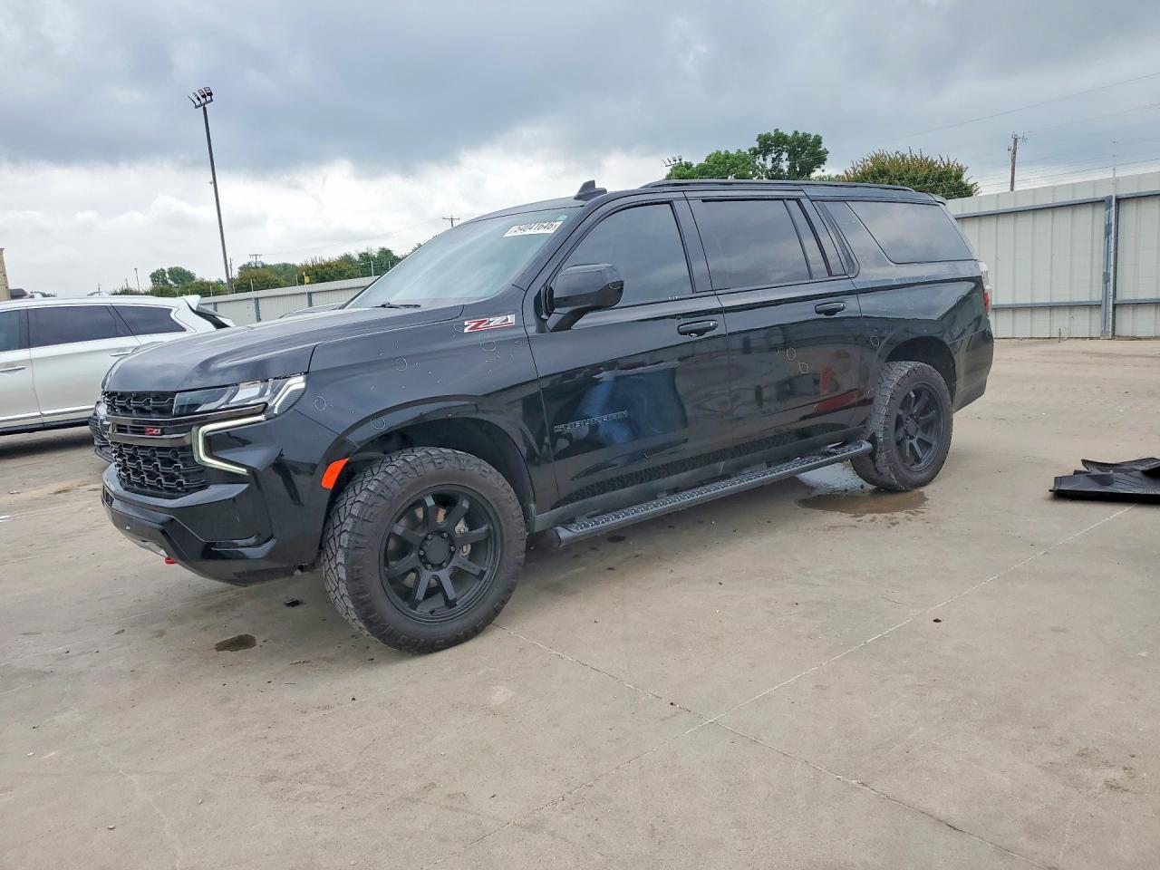CHEVROLET SUBURBAN 2021