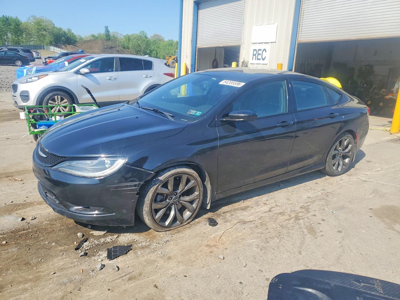 CHRYSLER 200 2015