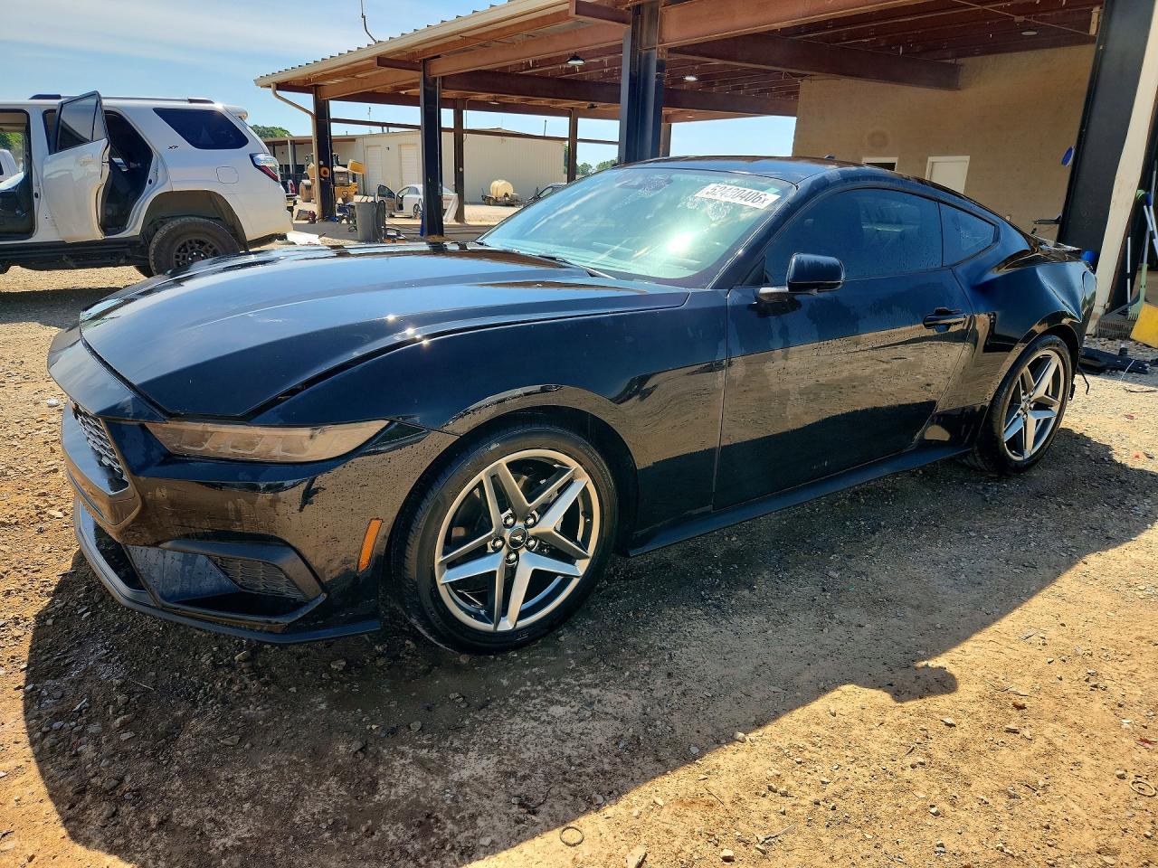 FORD MUSTANG 2025