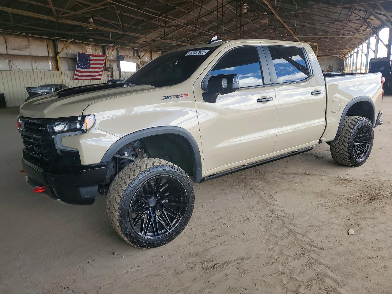 CHEVROLET SILVERADO 2022
