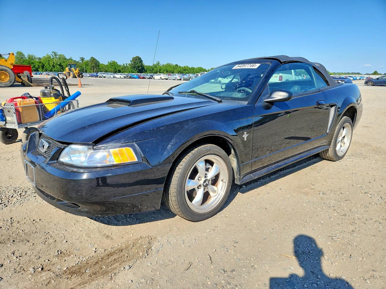 FORD MUSTANG 2000