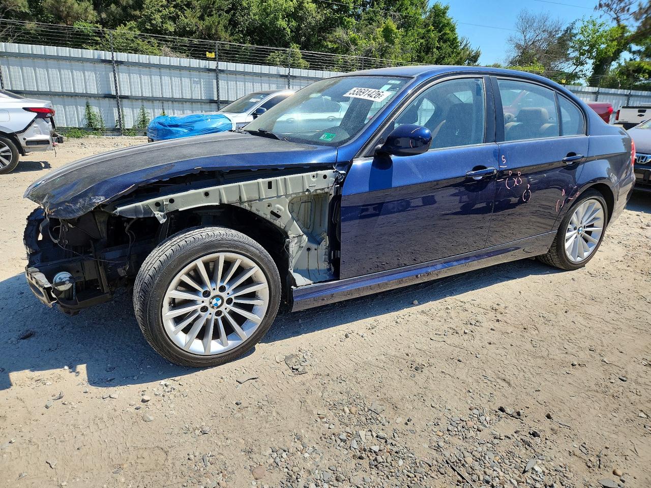 BMW 328 2011