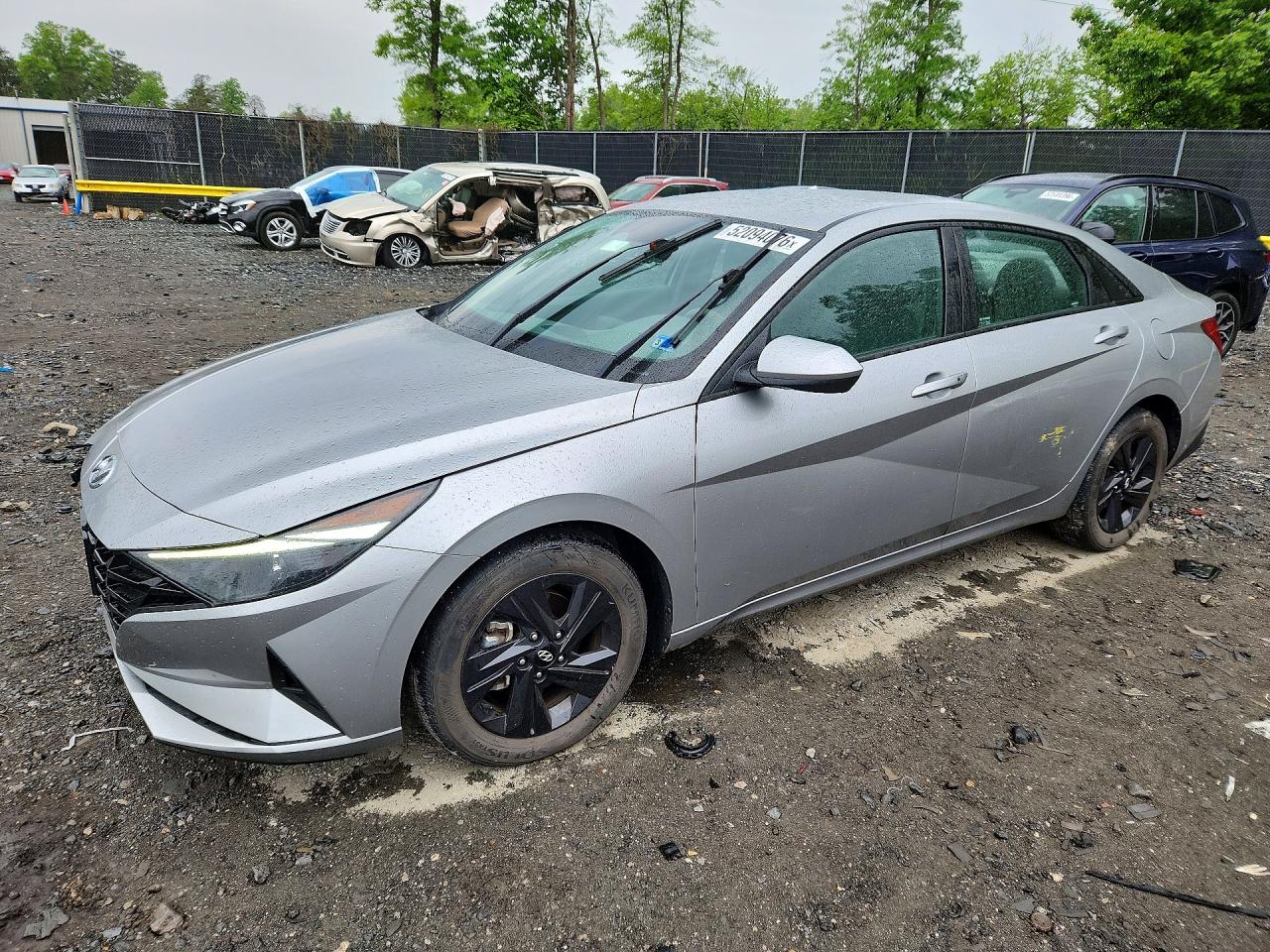 HYUNDAI ELANTRA 2022