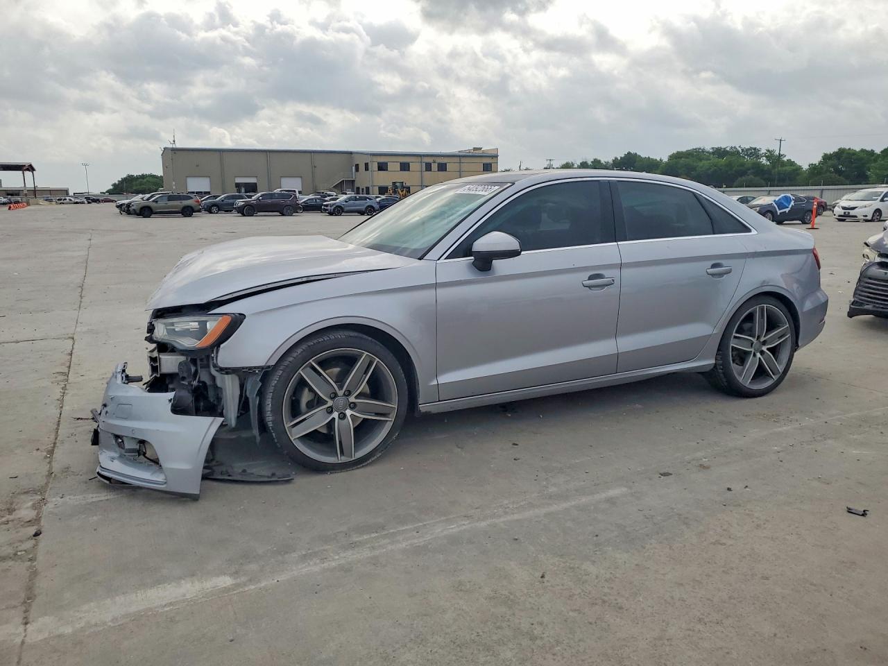 AUDI A3 2015