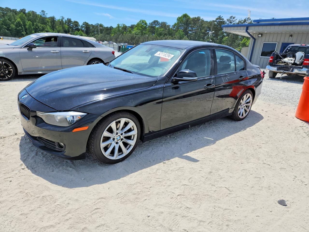BMW 320 2015