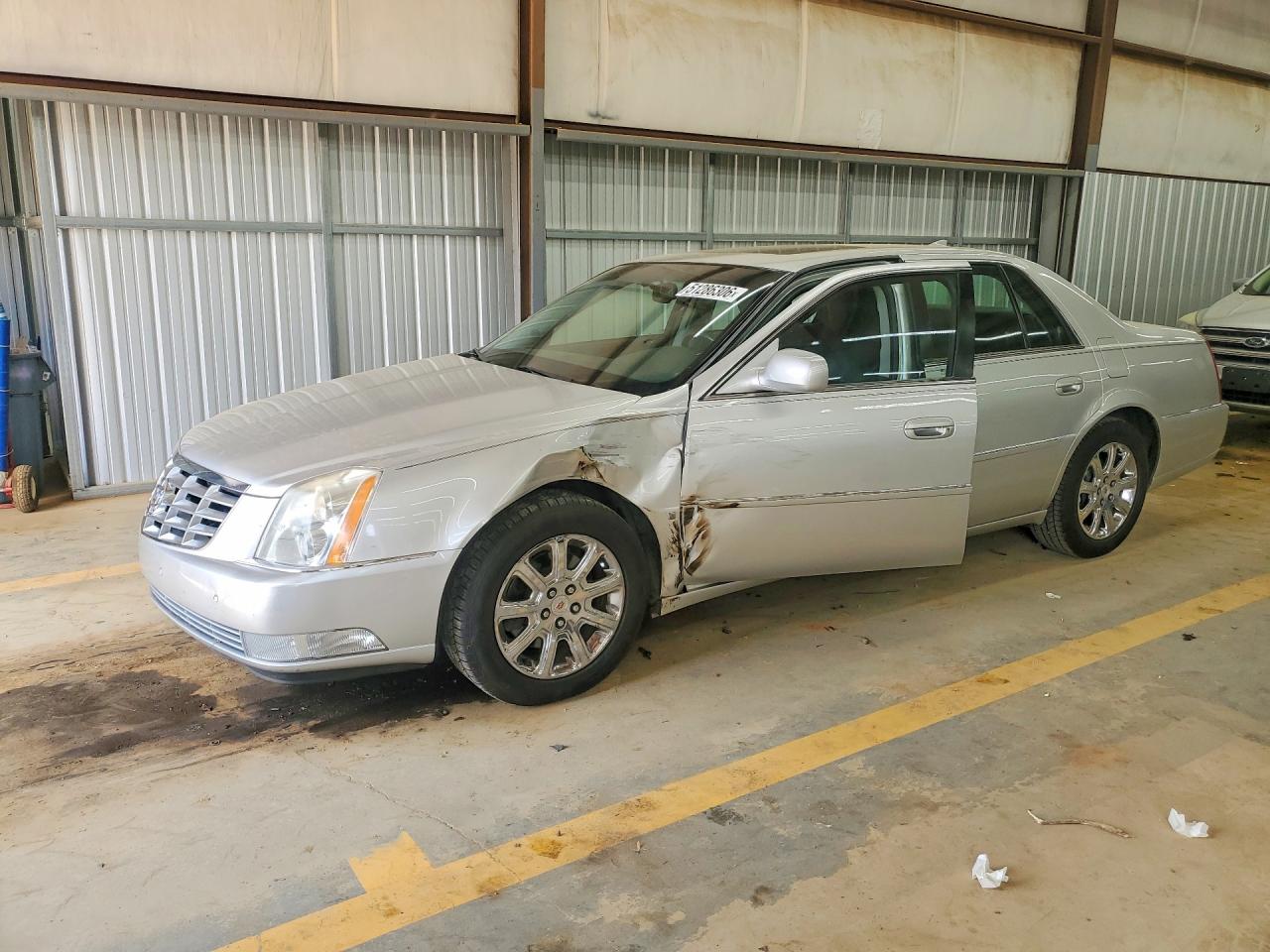 CADILLAC DTS 2009