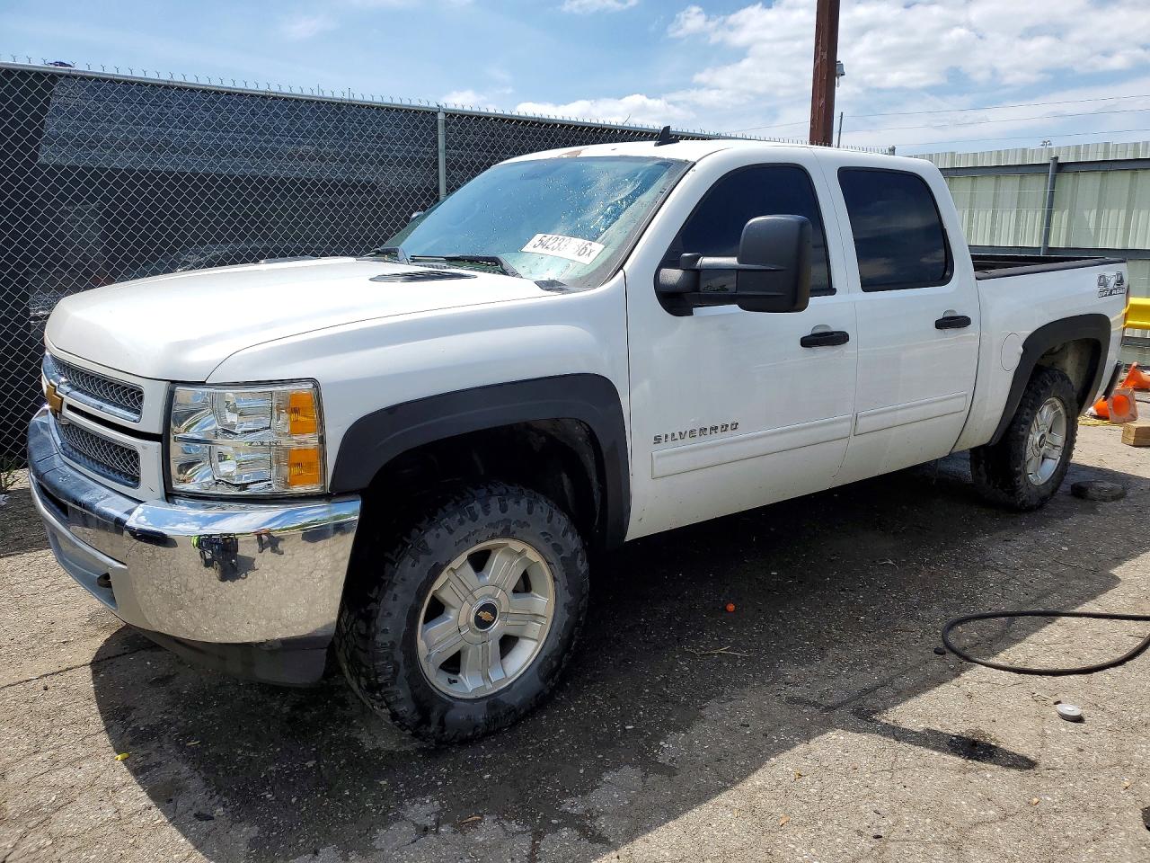 CHEVROLET SILVERADO 2013