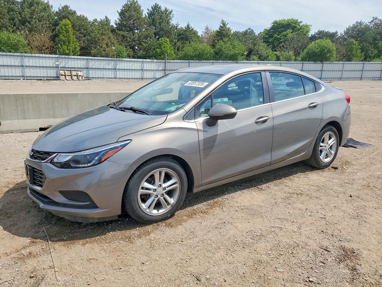 CHEVROLET CRUZE 2017