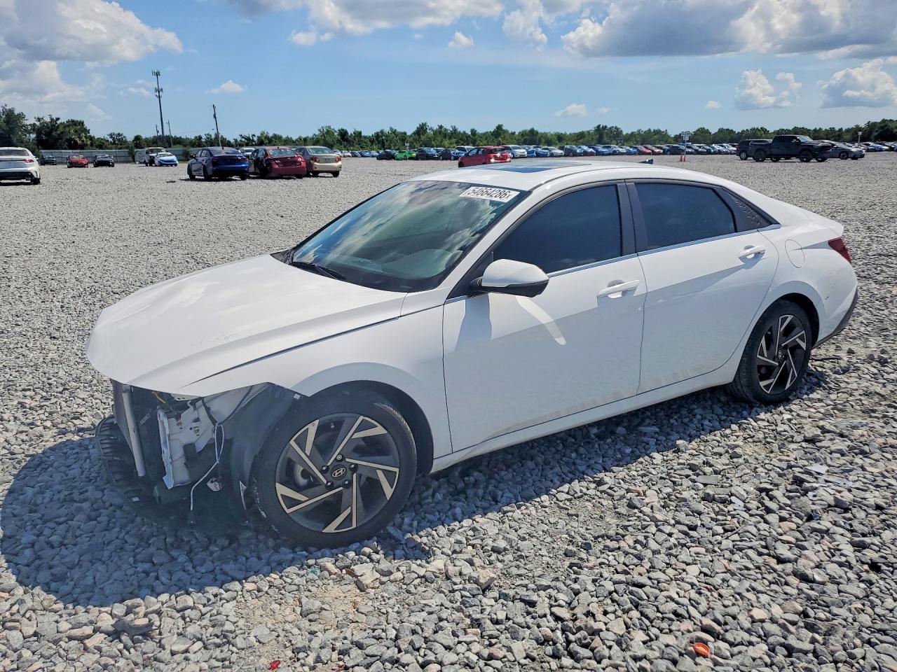 HYUNDAI ELANTRA 2024
