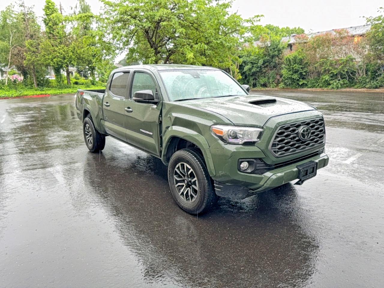 TOYOTA TACOMA 2022