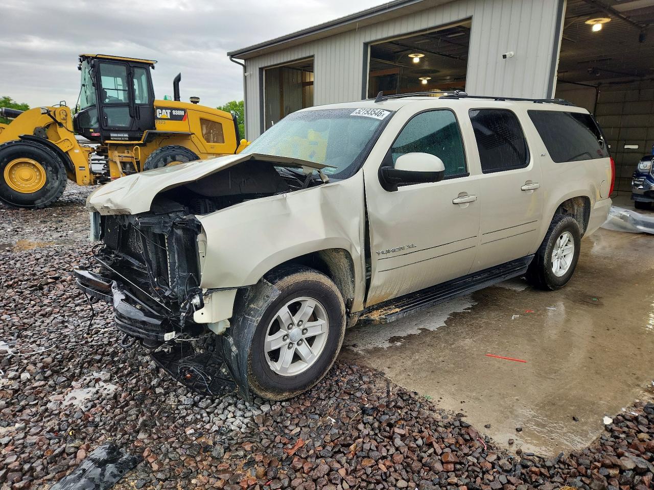 GMC YUKON XL 2013