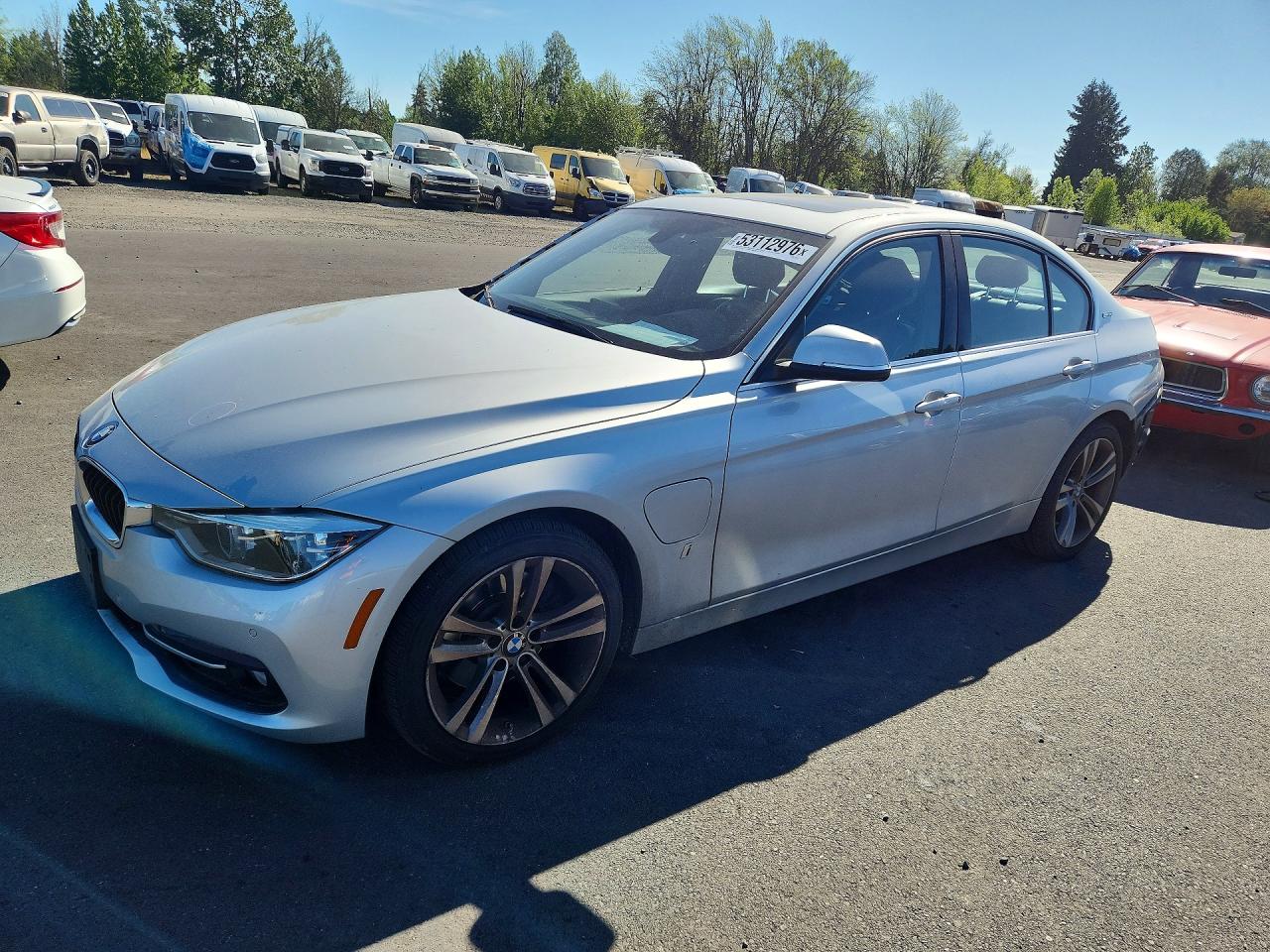 BMW 330E 2017