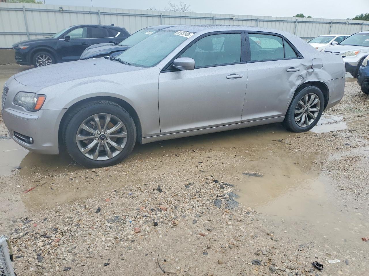 CHRYSLER 300 2014