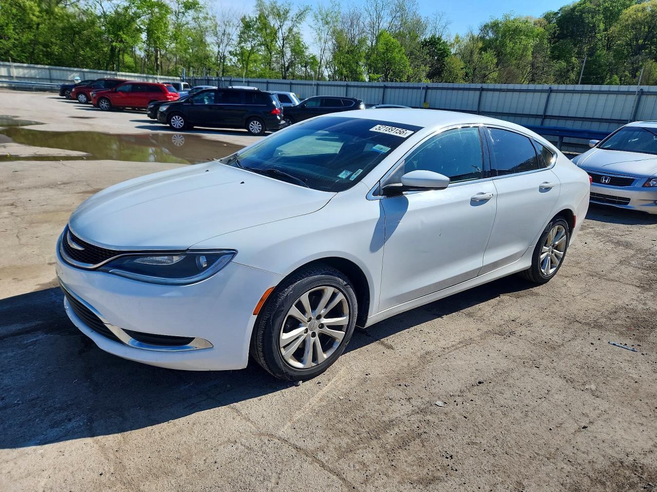 CHRYSLER 200 2015
