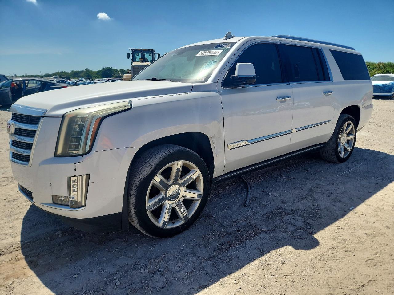 CADILLAC ESCALADE 2016