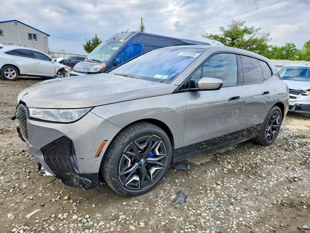BMW IX 2024