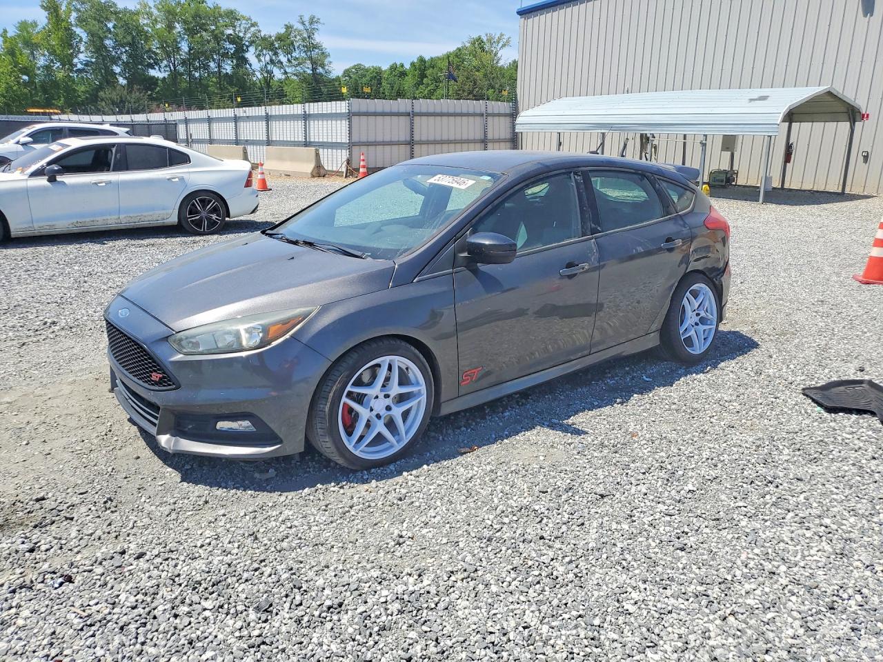 FORD FOCUS 2015