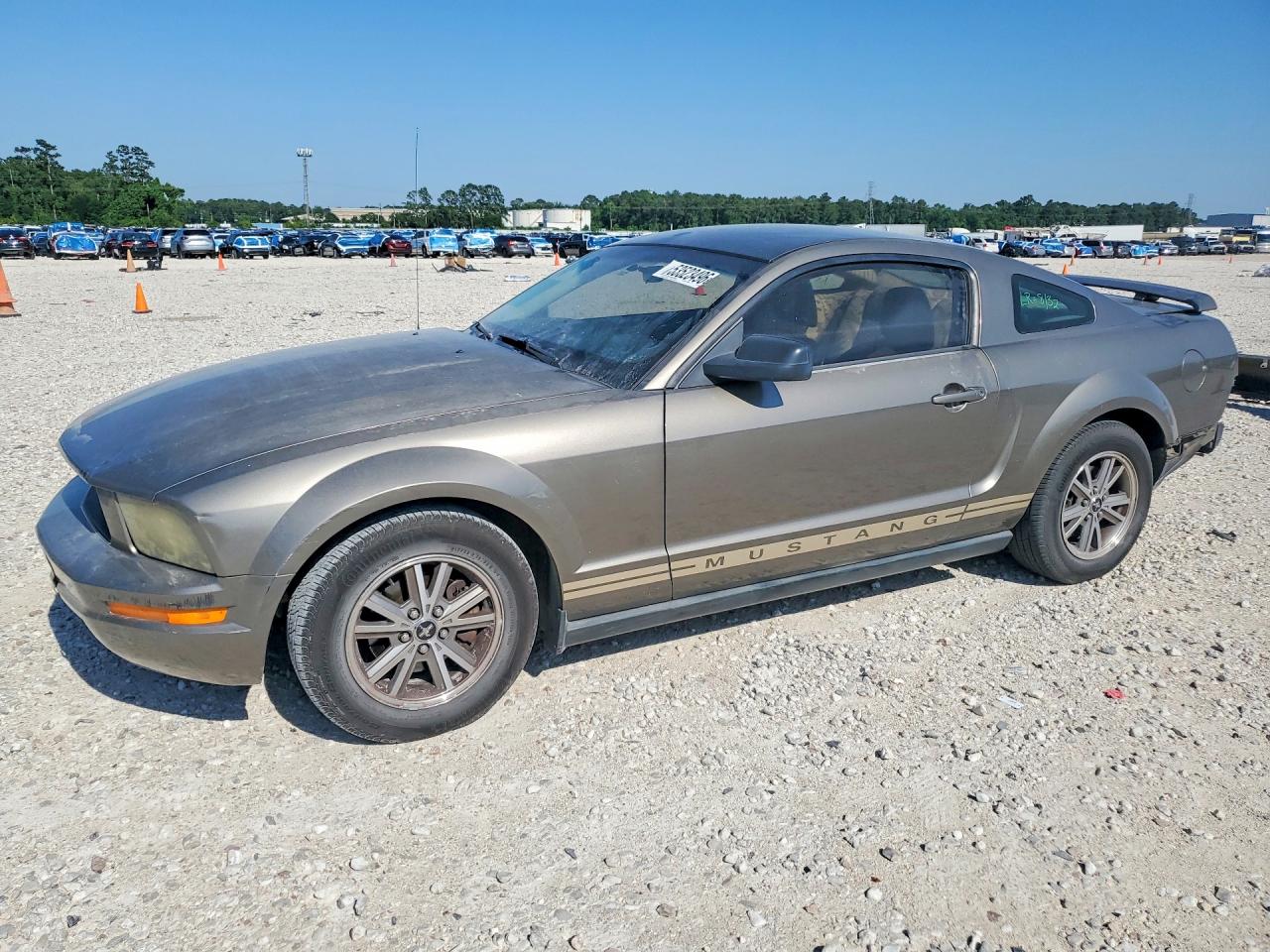 FORD MUSTANG 2005