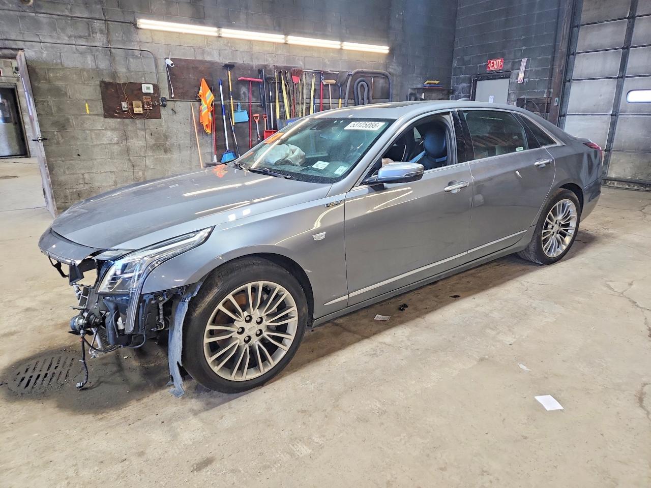 CADILLAC CT6 2018