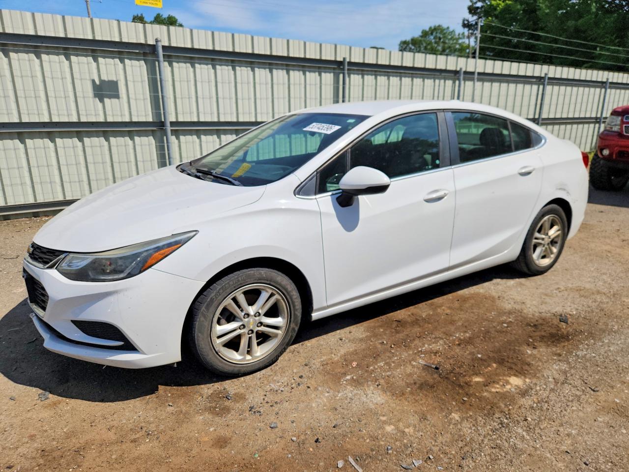 CHEVROLET CRUZE 2017