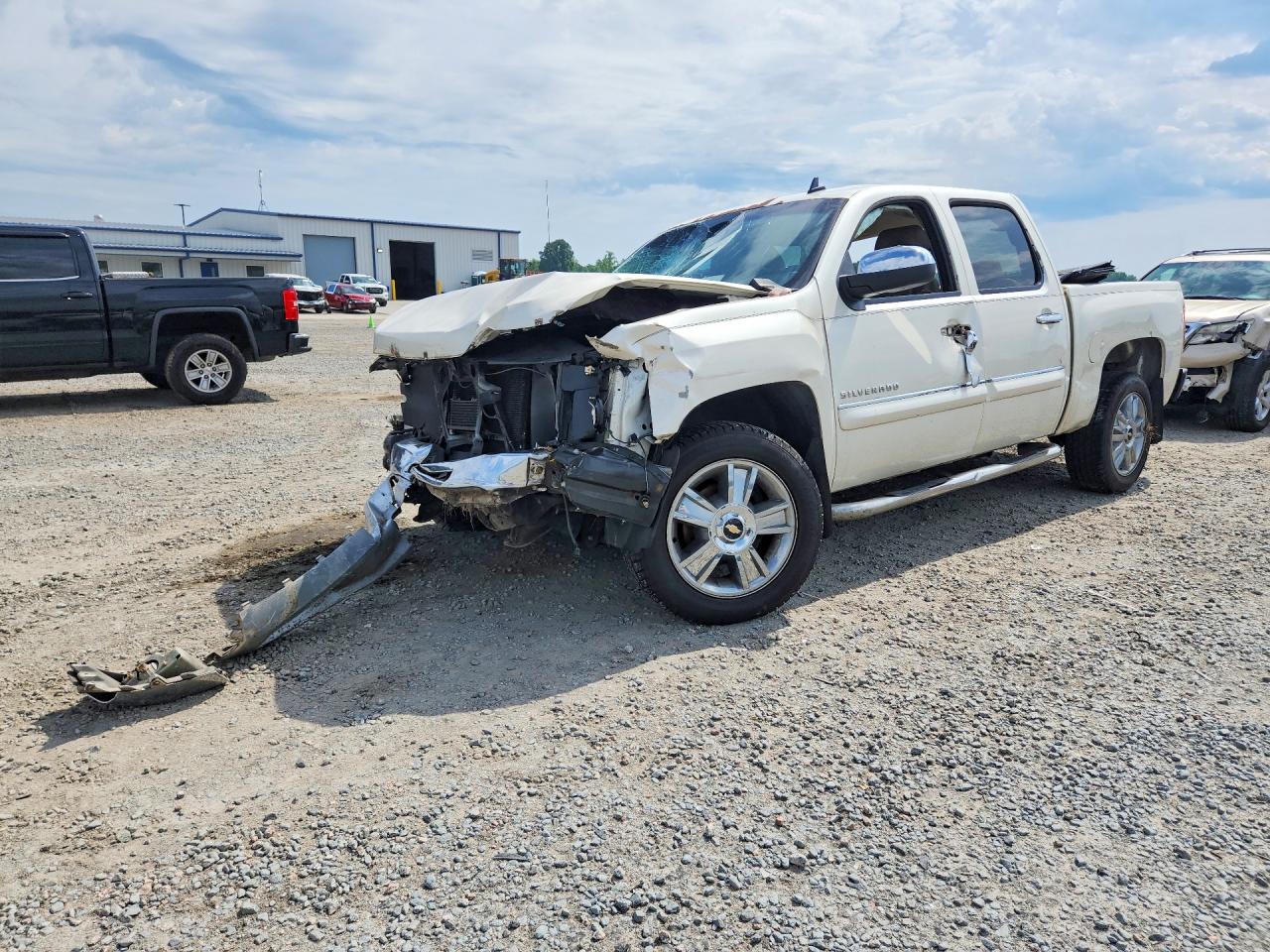 CHEVROLET SILVERADO 2013