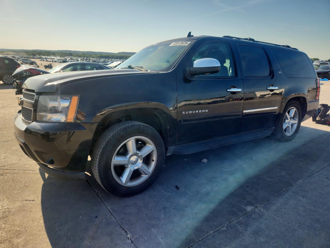 CHEVROLET SUBURBAN 2011