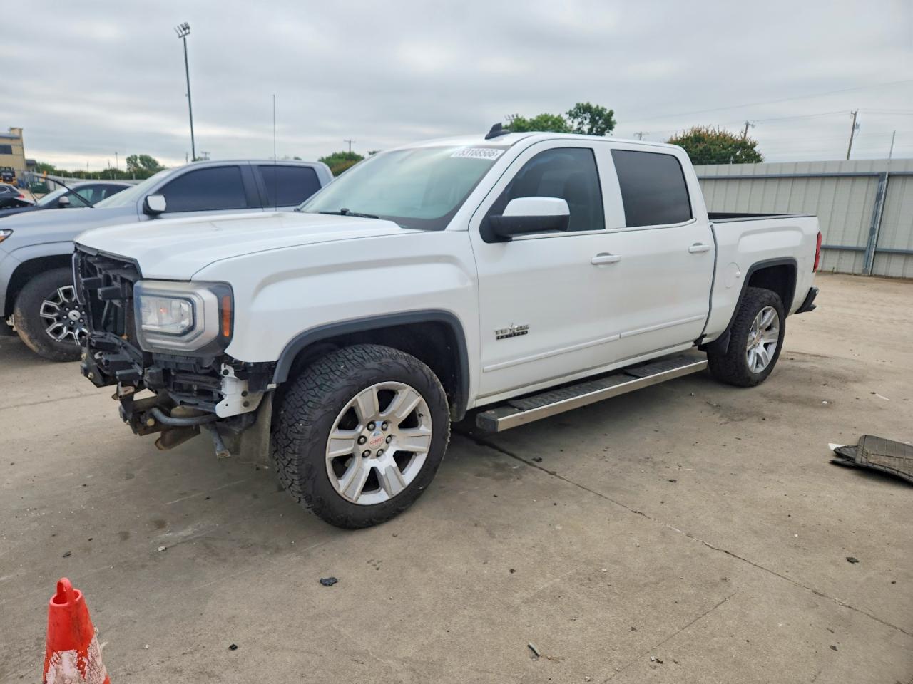GMC SIERRA 2016