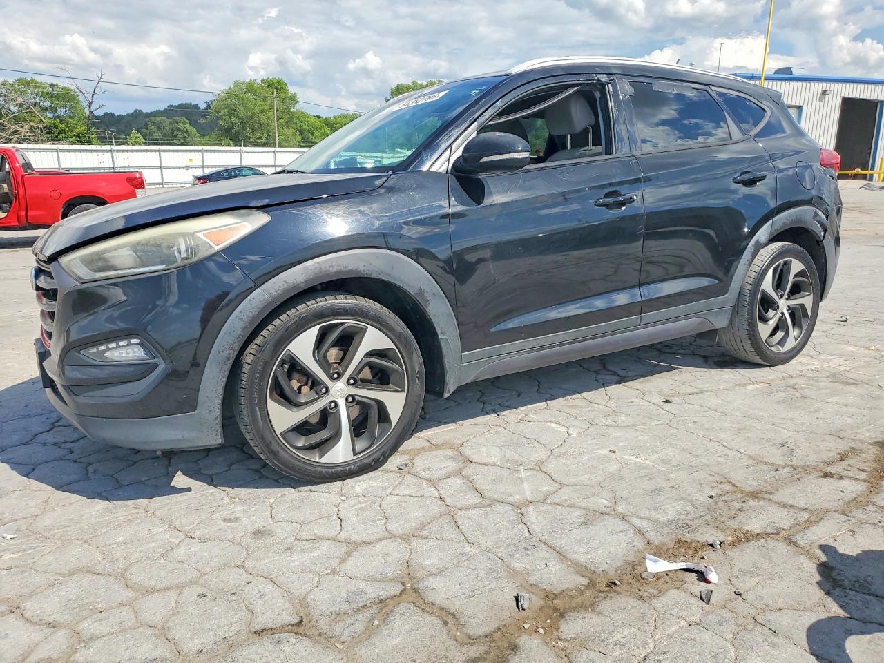HYUNDAI TUCSON 2016