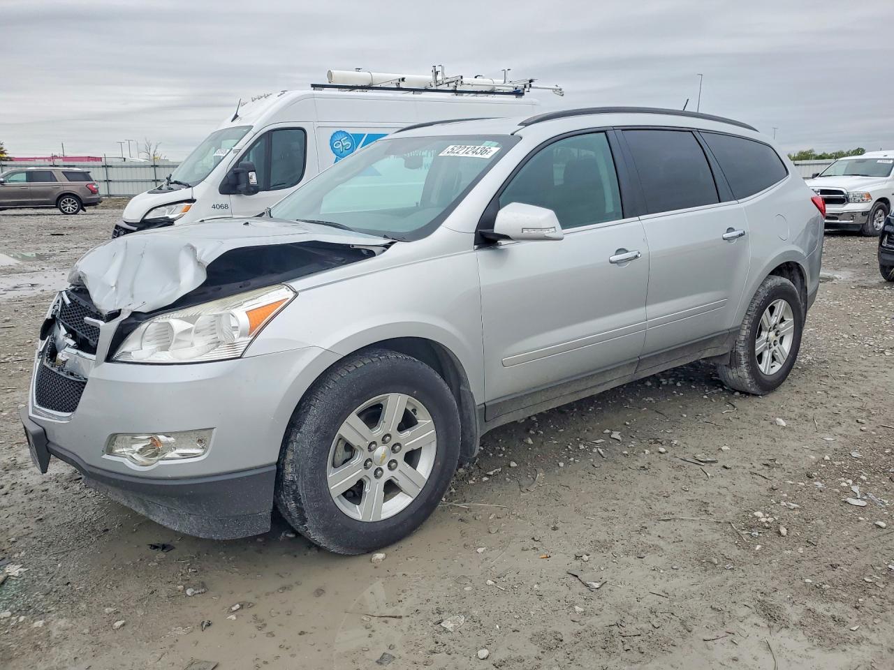 CHEVROLET TRAVERSE 2012