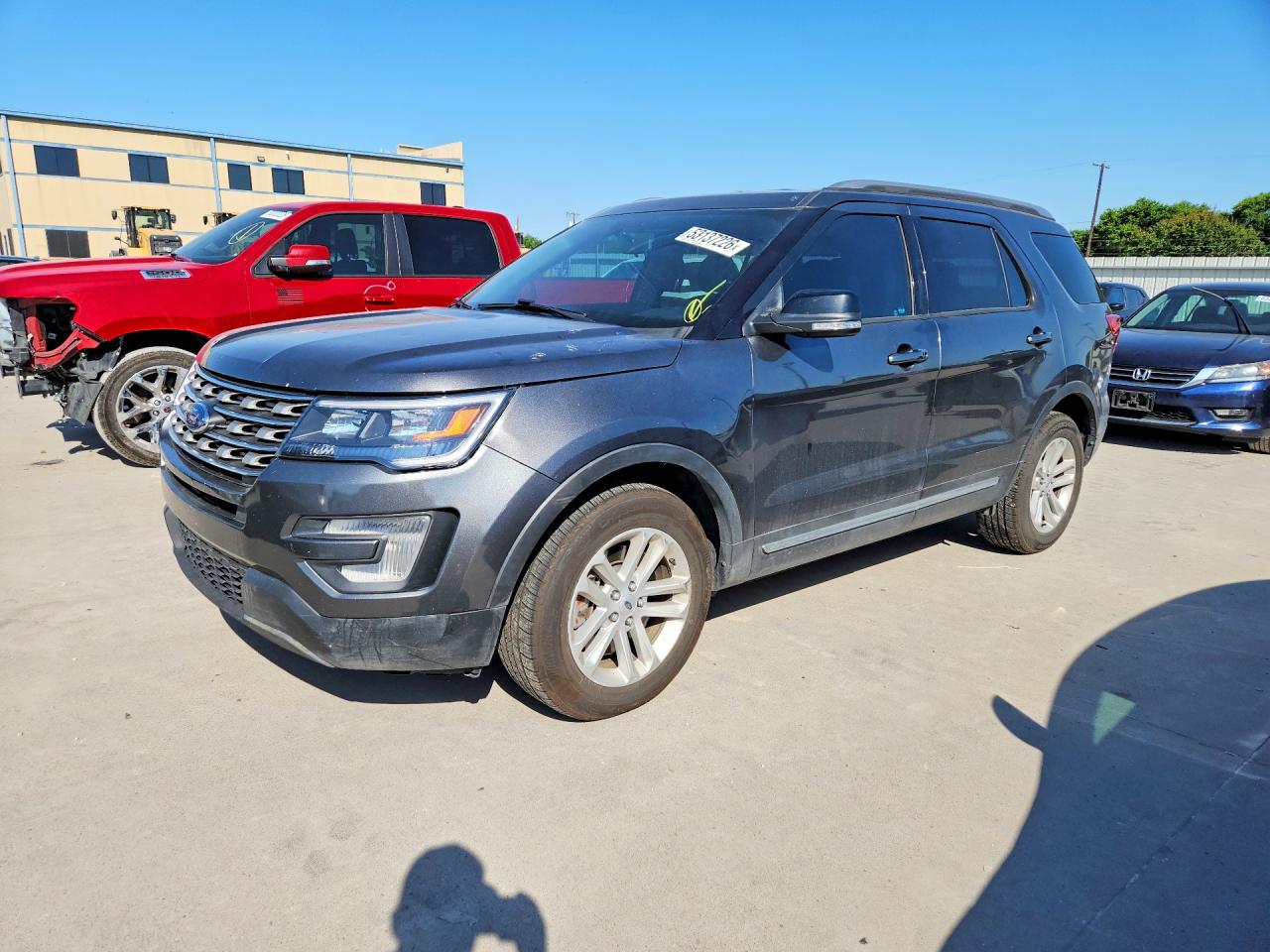 FORD EXPLORER 2017