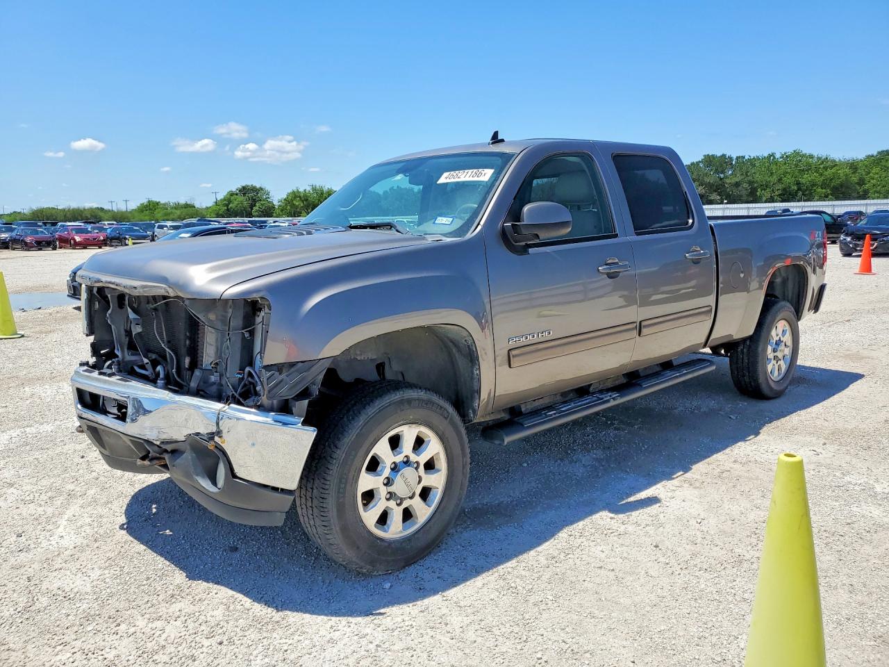 GMC SIERRA 2013