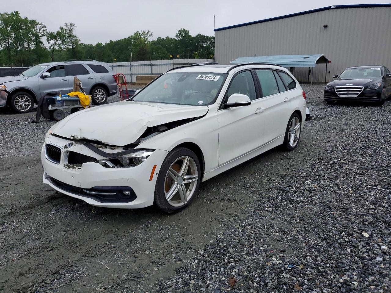BMW 330 2017