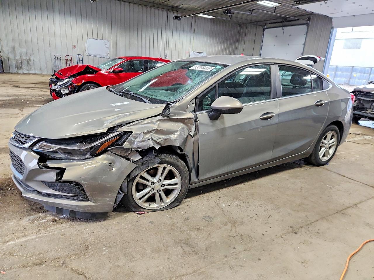 CHEVROLET CRUZE 2017