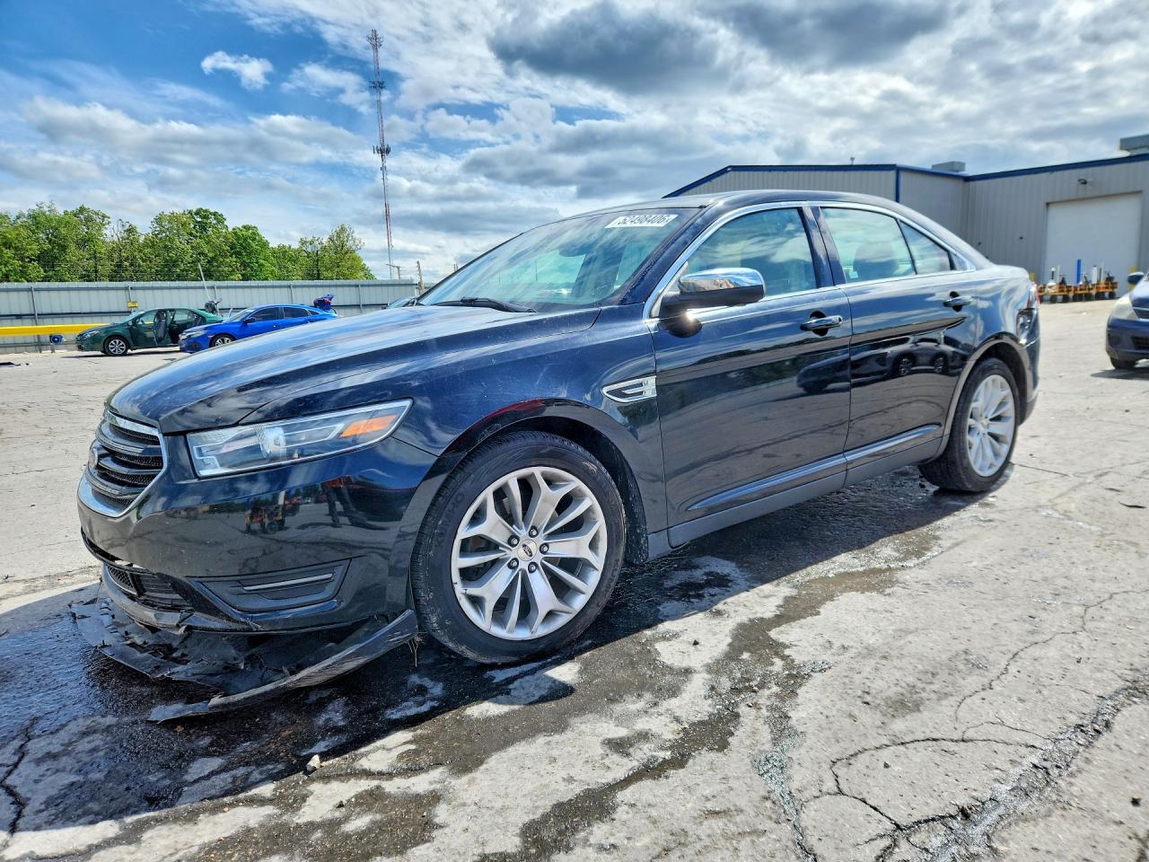 FORD TAURUS 2016