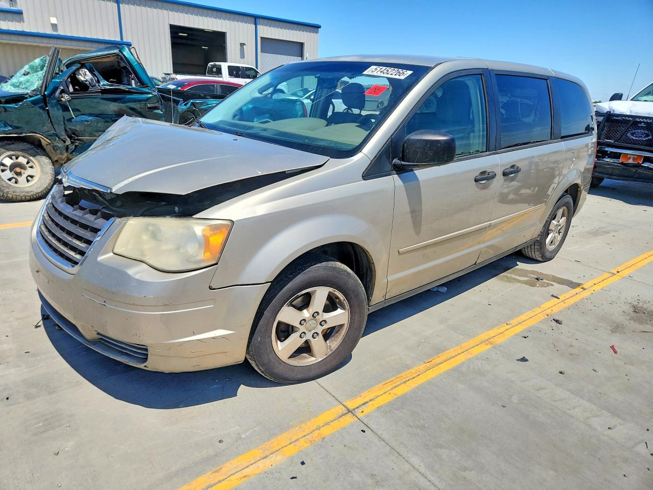 CHRYSLER TOWN & COUNTRY 2008