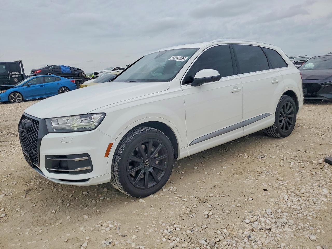 AUDI Q7 2017