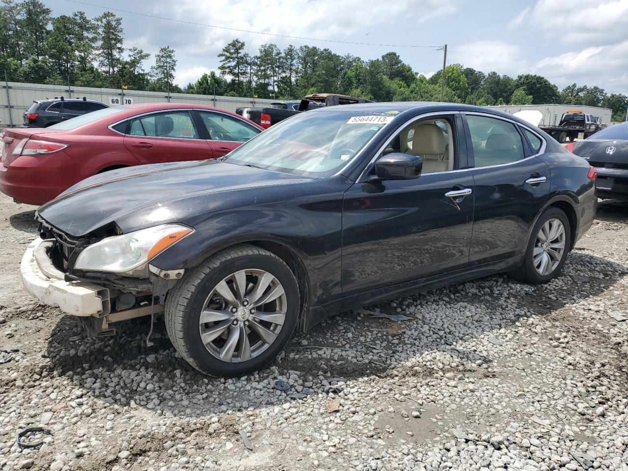 INFINITI M37 2011
