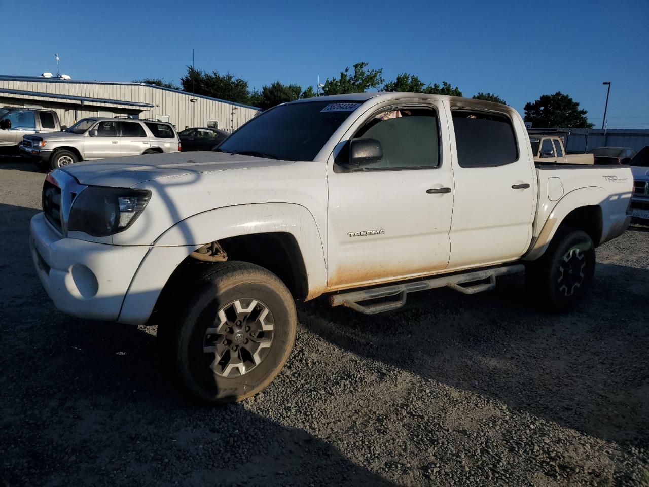 TOYOTA TACOMA DOU 2011