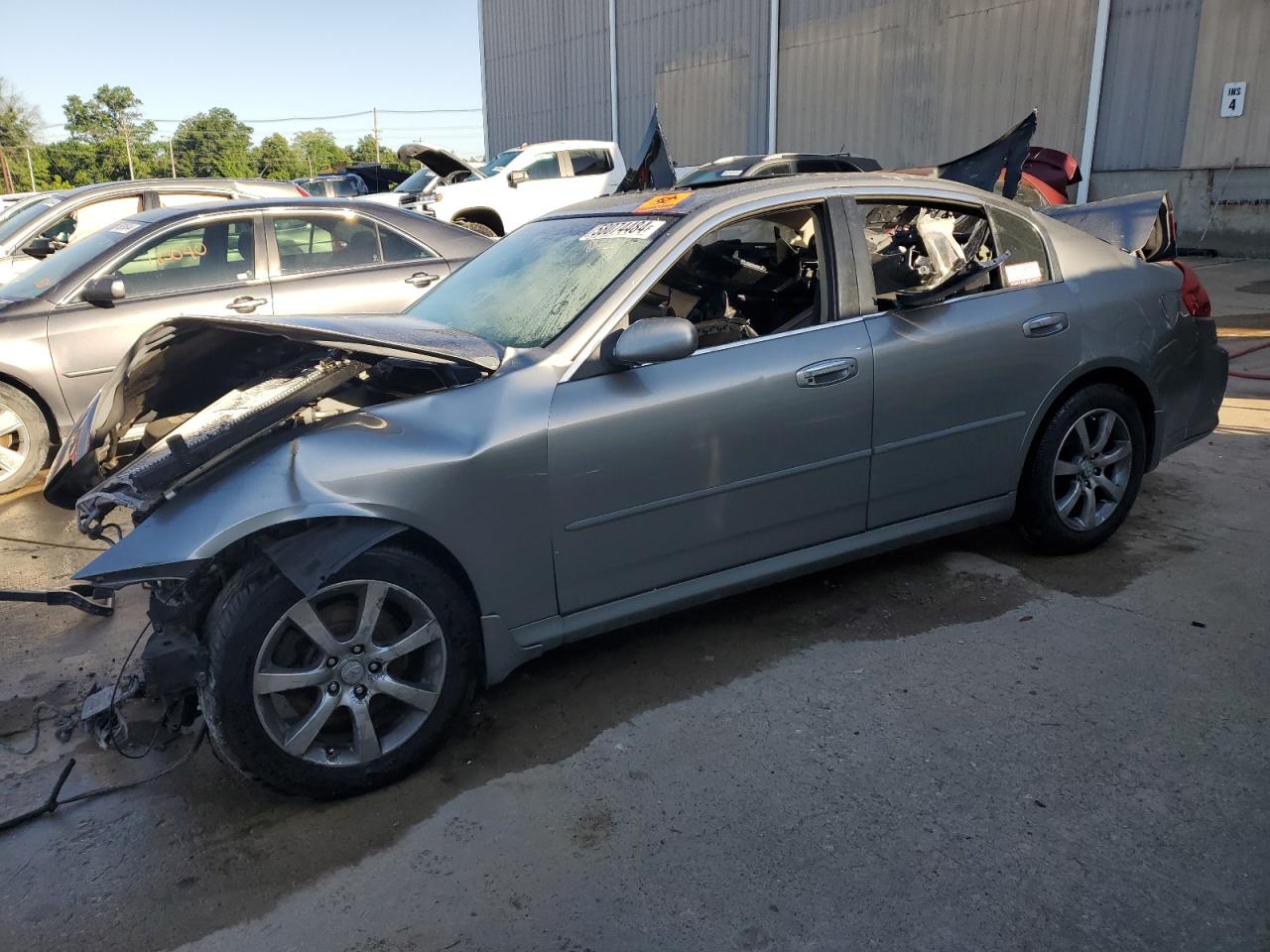 INFINITI G35 2006
