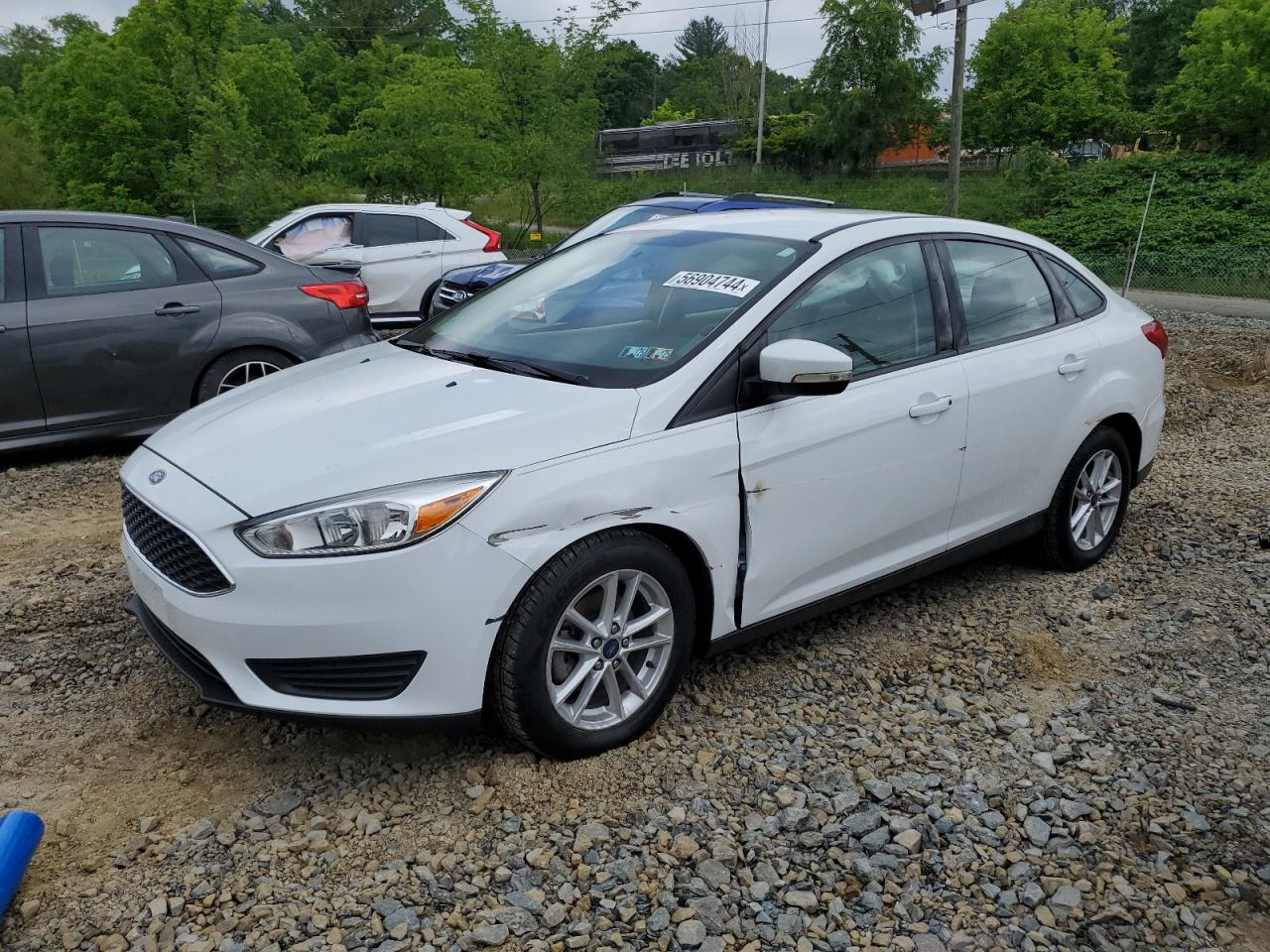 FORD FOCUS SE 2016