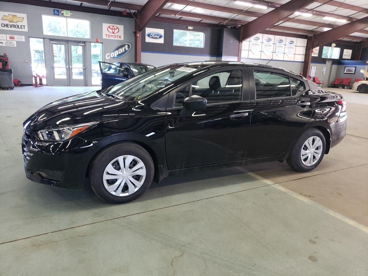 NISSAN VERSA S 2023