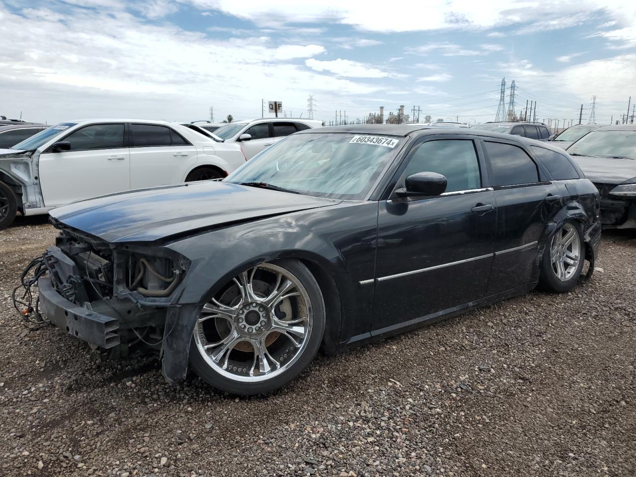DODGE MAGNUM R/T 2005