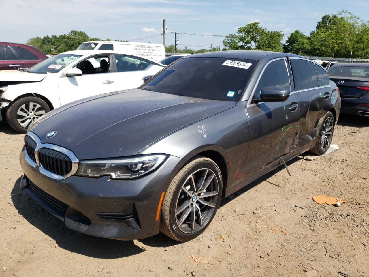 BMW 330XI 2019