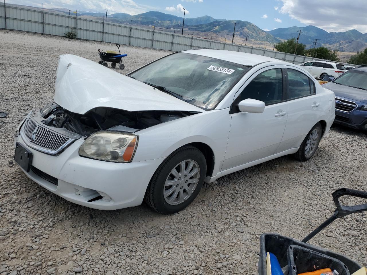 MITSUBISHI GALANT FE 2012