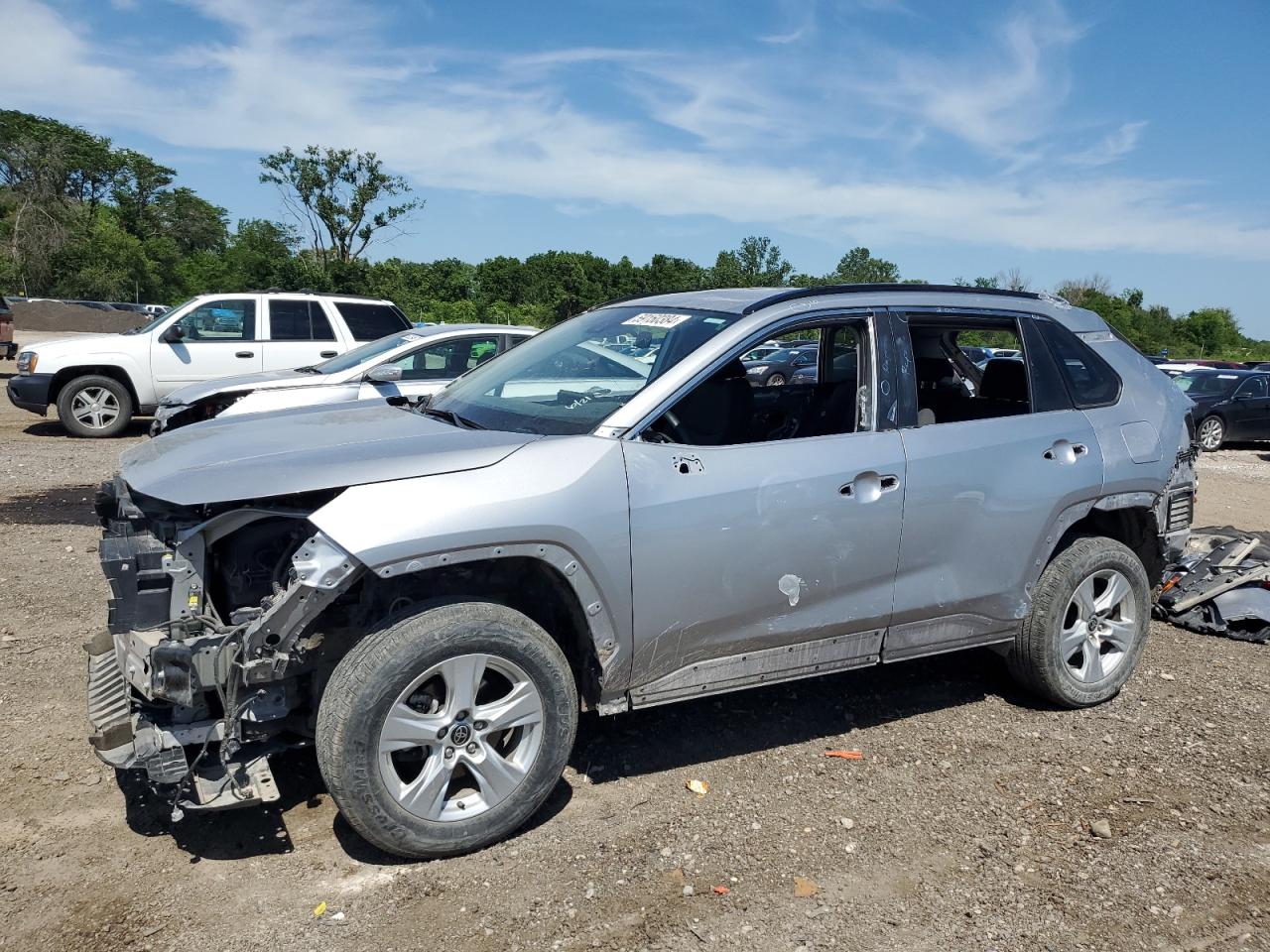 TOYOTA RAV4 XLE 2021