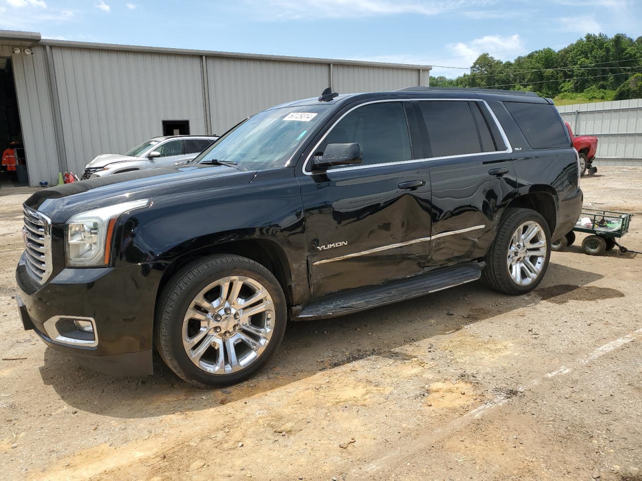 GMC YUKON SLT 2017