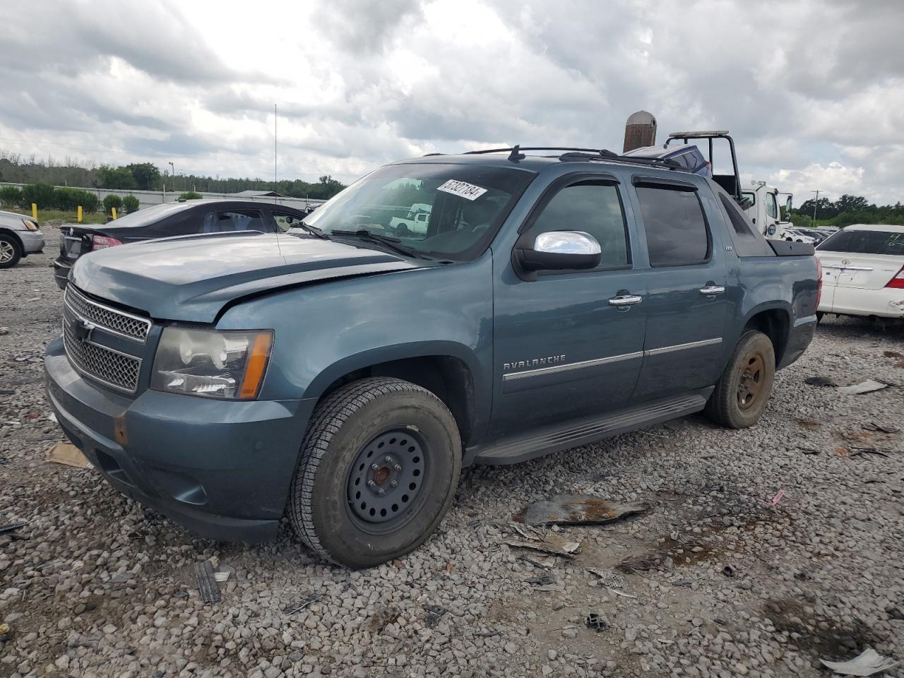 CHEVROLET AVALANCHE 2011